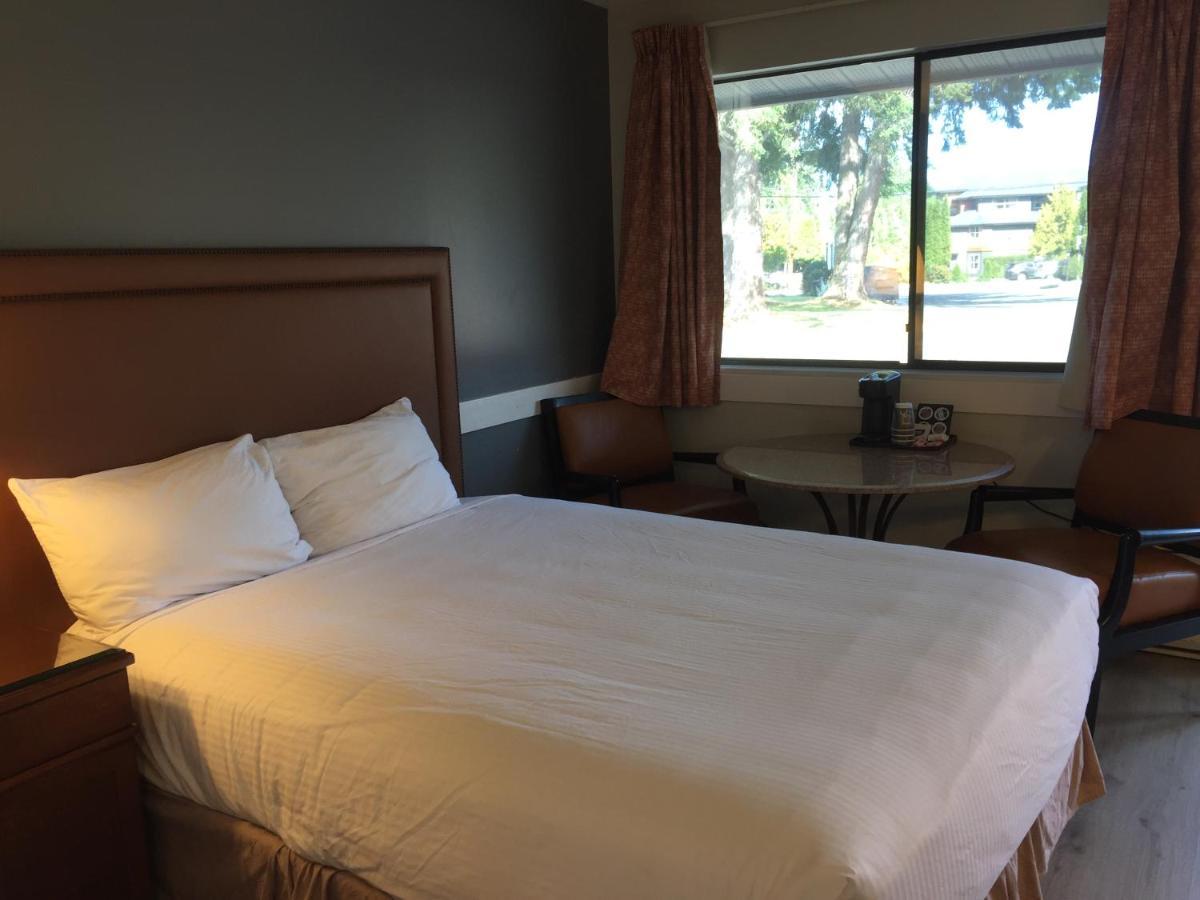 VIP Motel Parksville Exterior foto